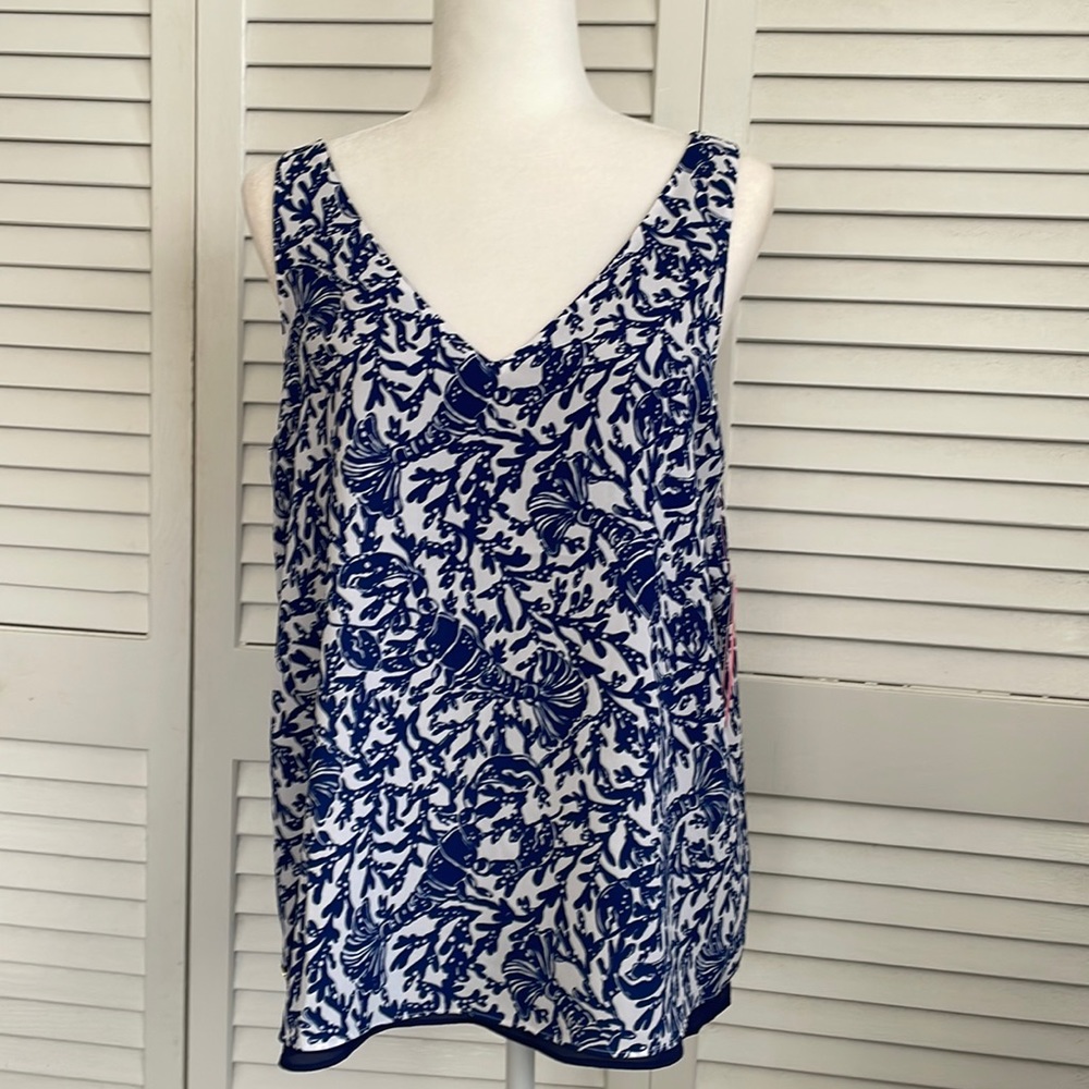 NWT Lilly Pulitzer Florin Reversible V-Neck Tank Top. Size Medium.